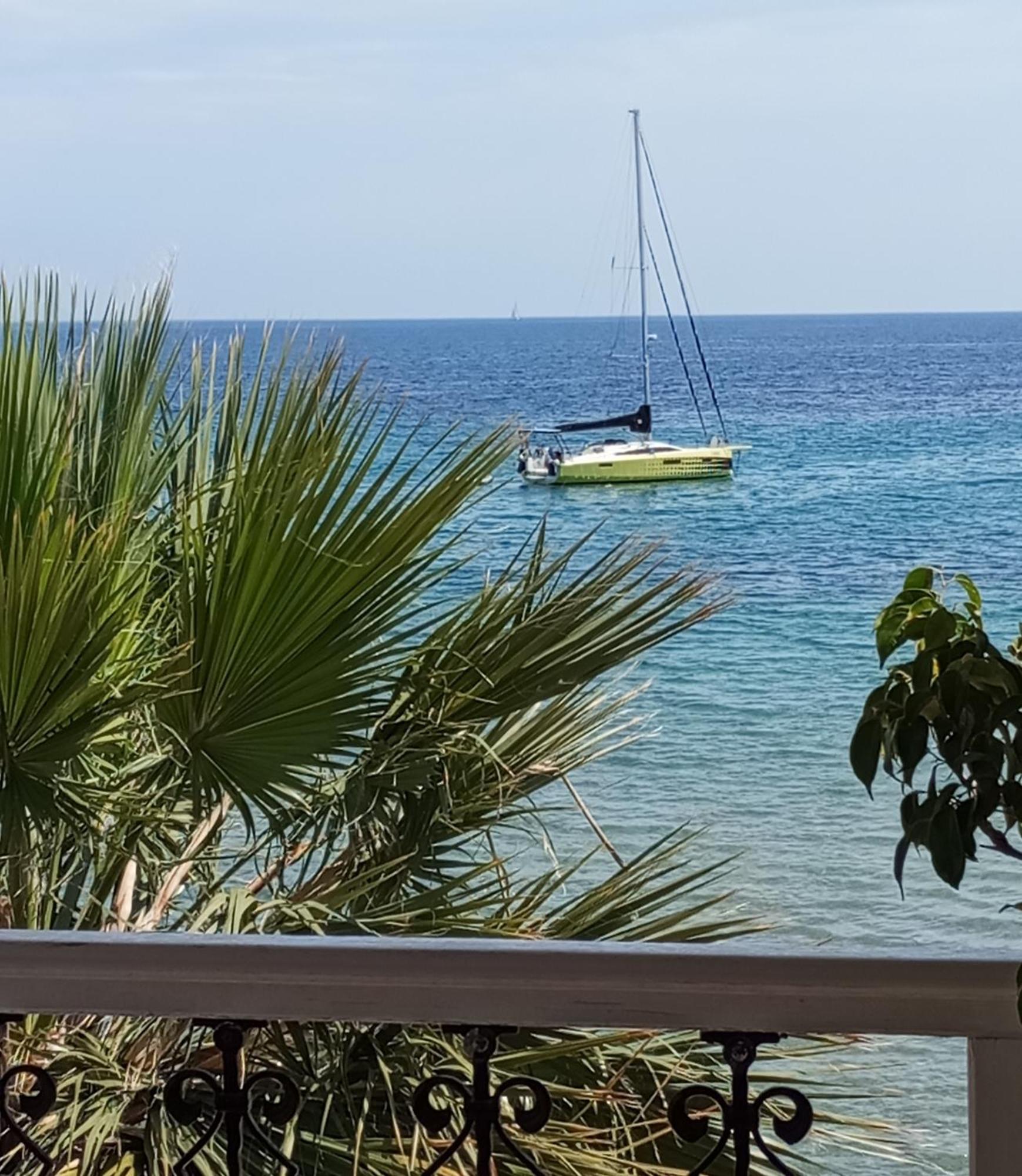 Svetlana & Michalis Oasis Hotel Agia Marina  Экстерьер фото