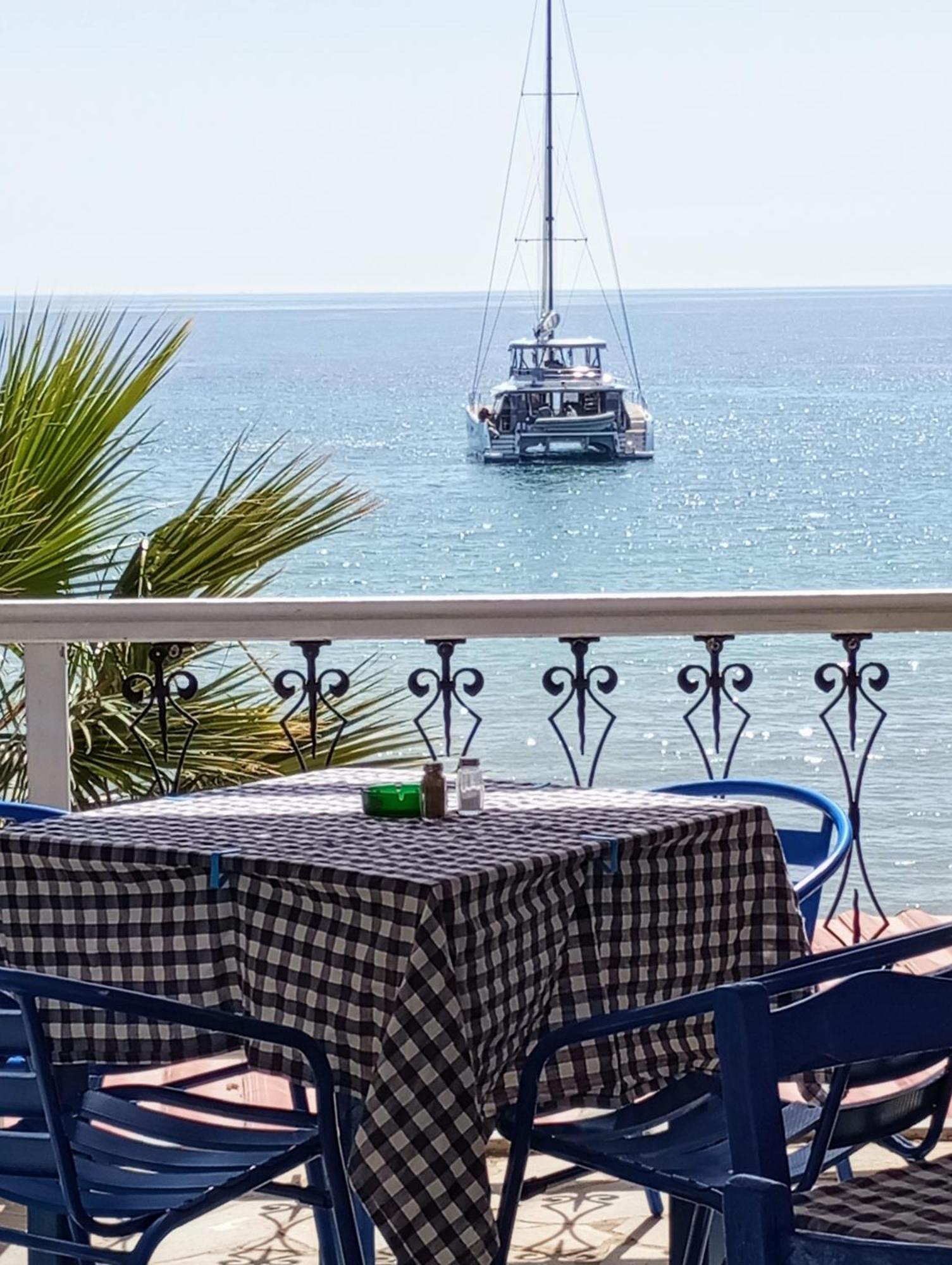 Svetlana & Michalis Oasis Hotel Agia Marina  Экстерьер фото